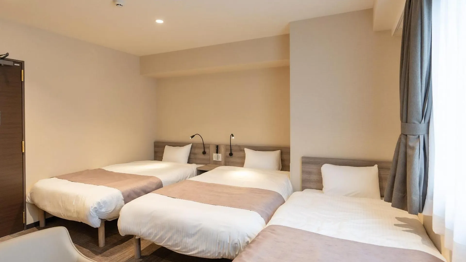 Hotel Sanrriott Shinsaibashi Ōsaka 3*,  Japon