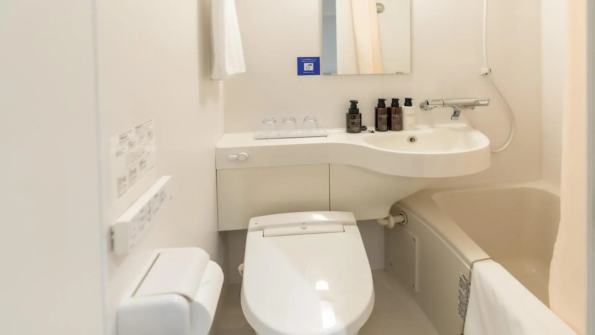 Hotel Sanrriott Shinsaibashi Osaka